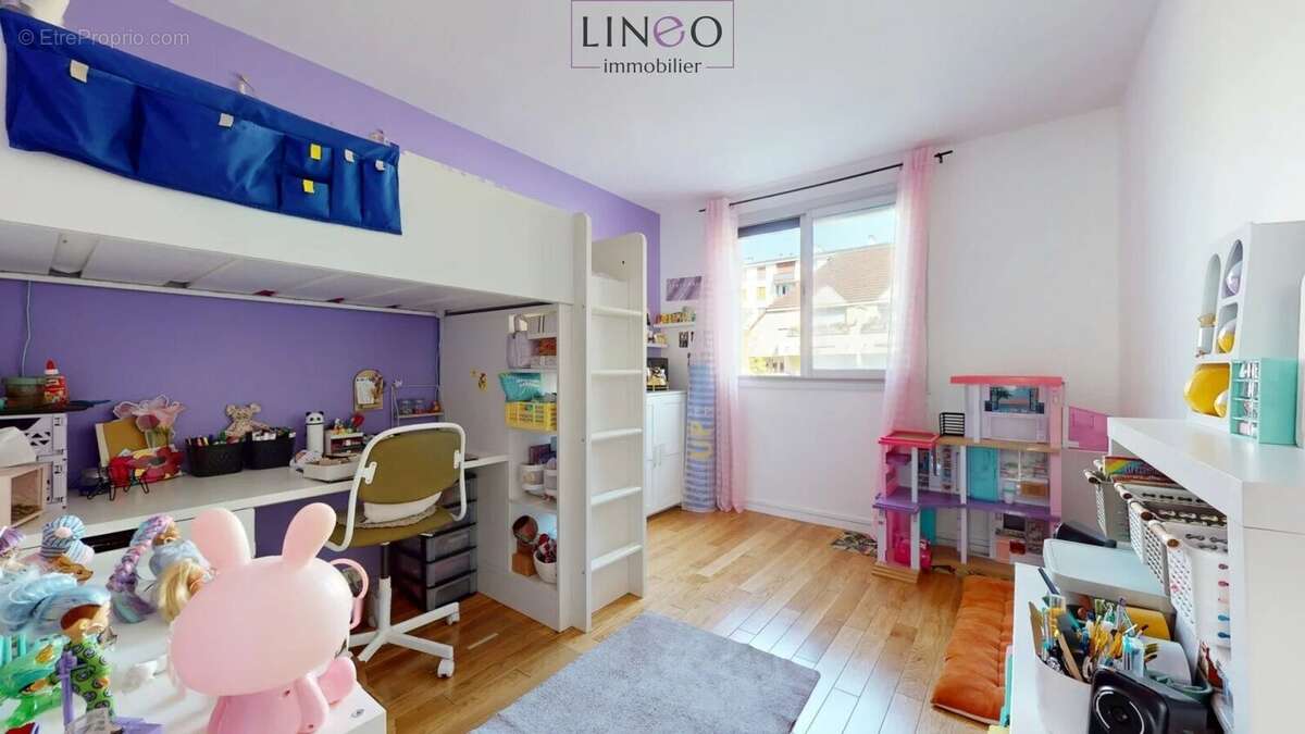 Appartement à CHOISY-LE-ROI