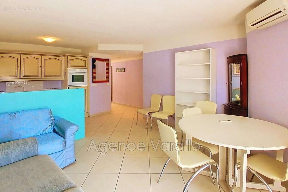 Appartement 42 m² à Antibes  - photo 3