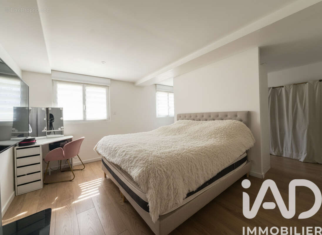 Maison 288 m² à Bourthes  - photo 8