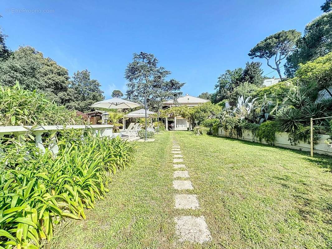Maison à ANTIBES