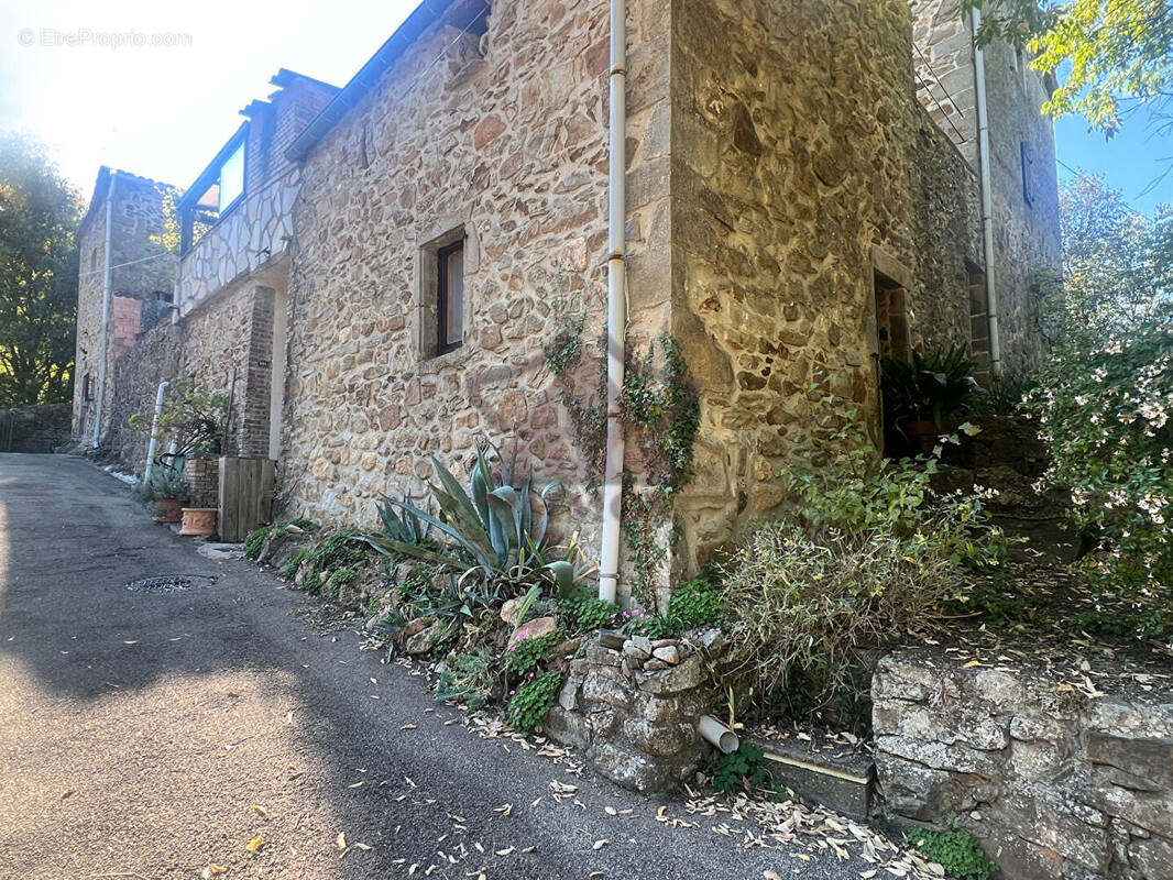 Maison à SAINT-FLORENT-SUR-AUZONNET