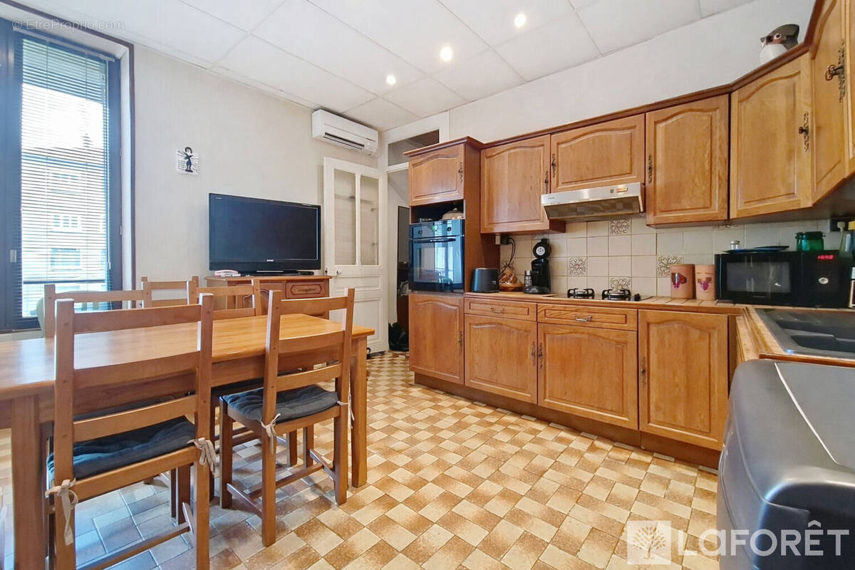 Appartement à OULLINS