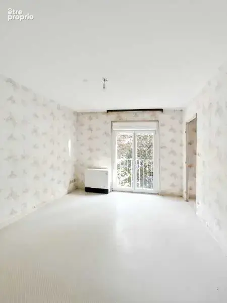 Appartement 48 m² à Mezire  - photo 2