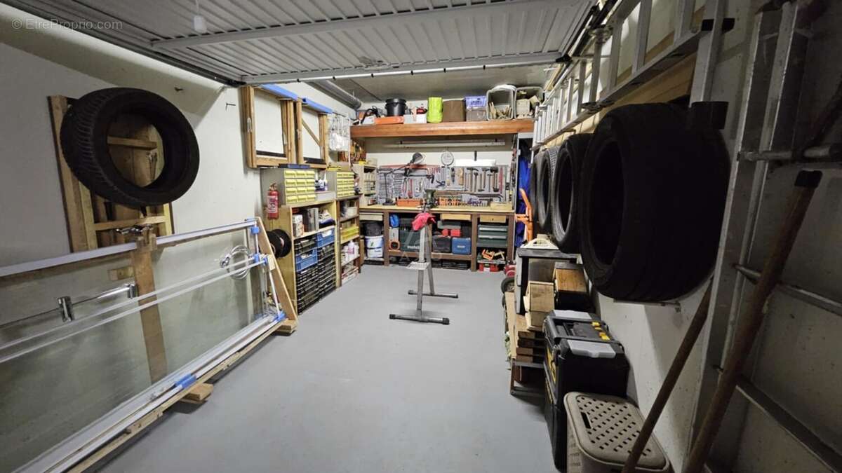 Appartement à GILLY-SUR-ISERE