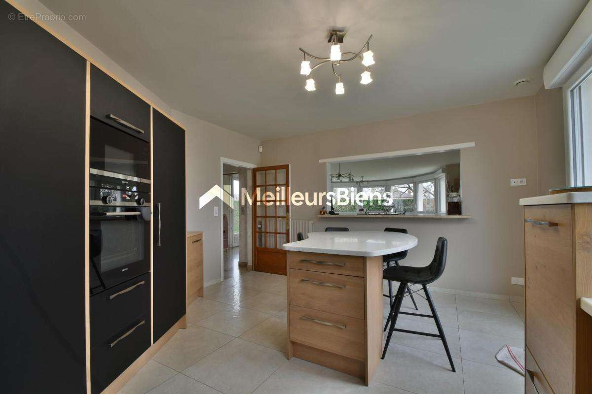 Maison à LUSIGNY-SUR-BARSE