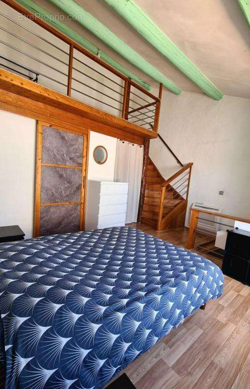 Maison à SUZE-LA-ROUSSE