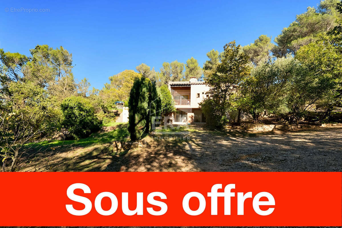 Maison à BOUC-BEL-AIR