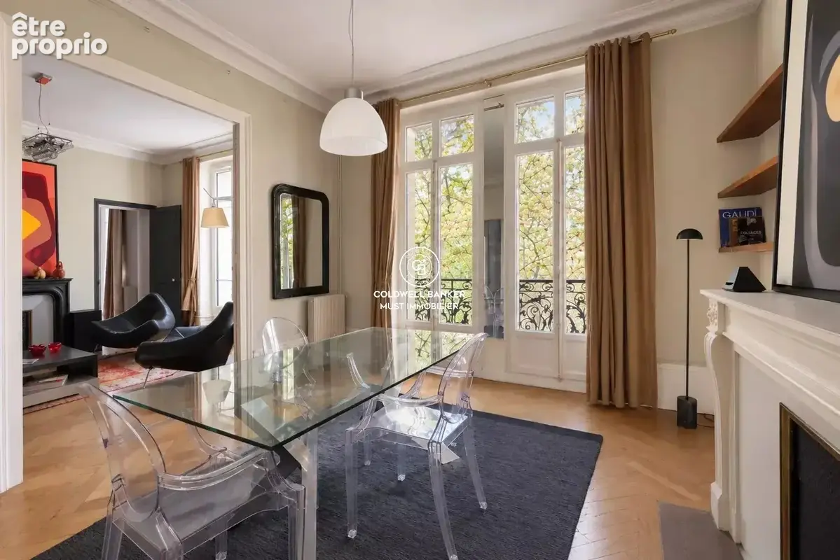 Appartement bourgeois secteur Clemenceau - photo 2