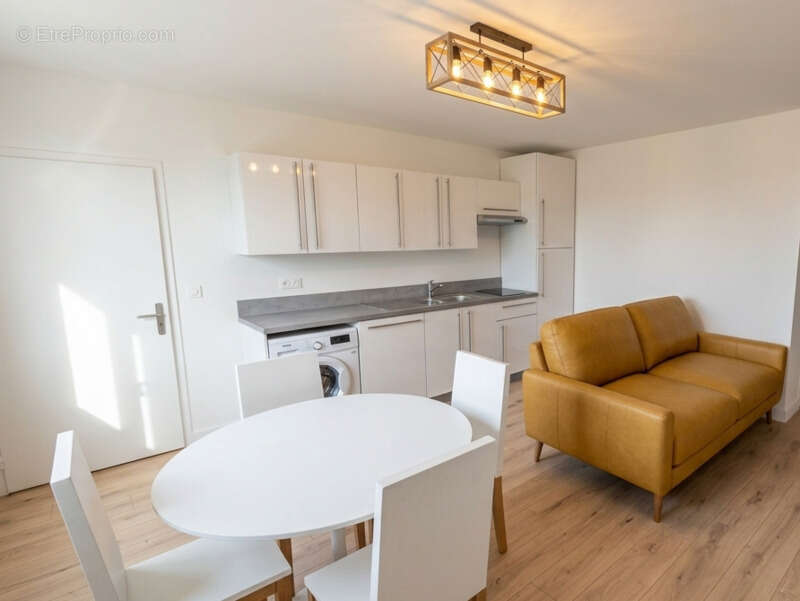 Appartement T3 de 54,79 m² avec deux suites, balcon et stationnement à Louviers - photo 2