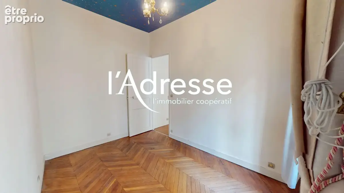 Appartement 3-4 pièces / 1-2 chambres - 75010 RUE LA FAYETTE - photo 14