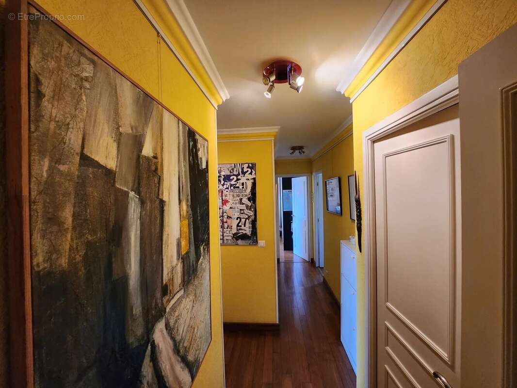 Appartement à CAGNES-SUR-MER