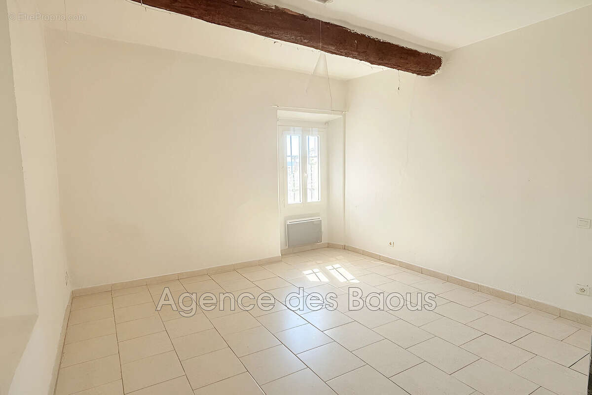 Appartement à LA GAUDE