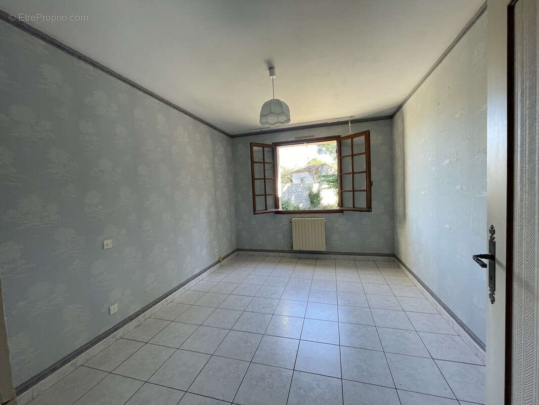 Maison à ARGELLIERS