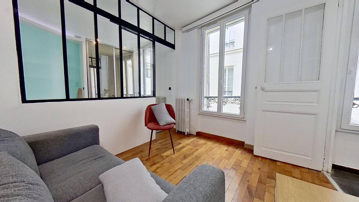 Appartement à PARIS-19E