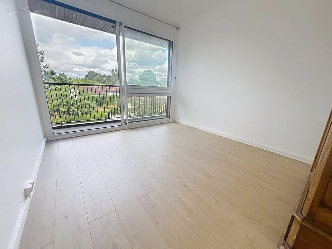 Appartement à VAUCRESSON