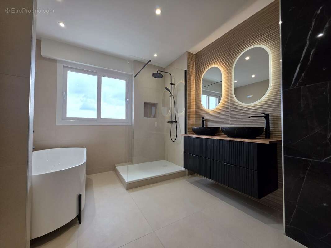 Appartement à CHAMALIERES