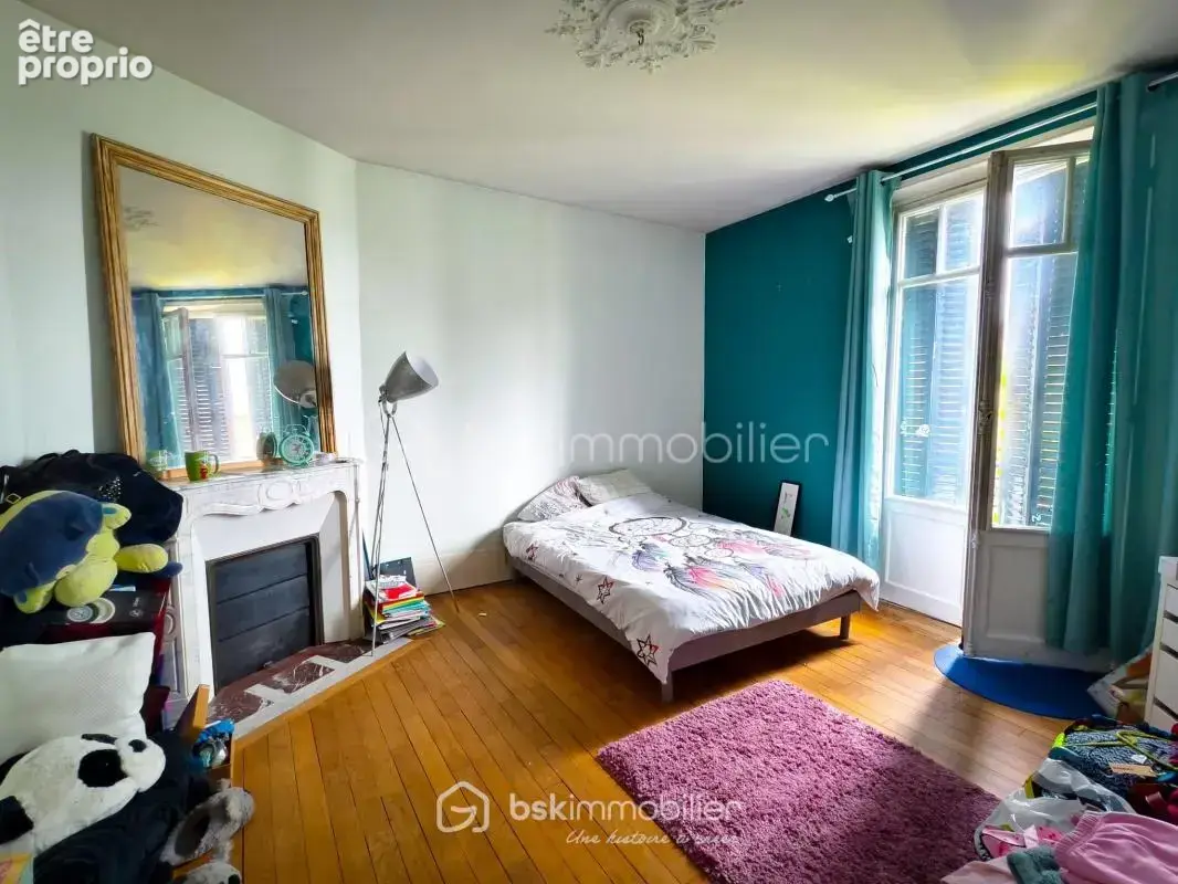 Coup de cœur pour cette maison de ville au charme d'antan et sa dépendance indépendante - photo 10