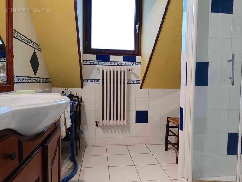 Maison à ARCES-DILO