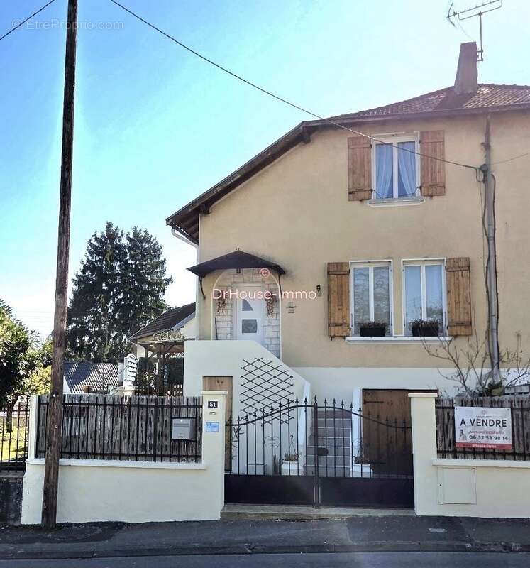 Maison à BELLERIVE-SUR-ALLIER