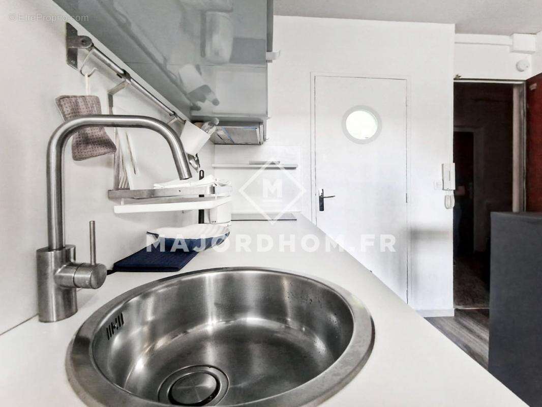 Appartement à MARSEILLE-7E