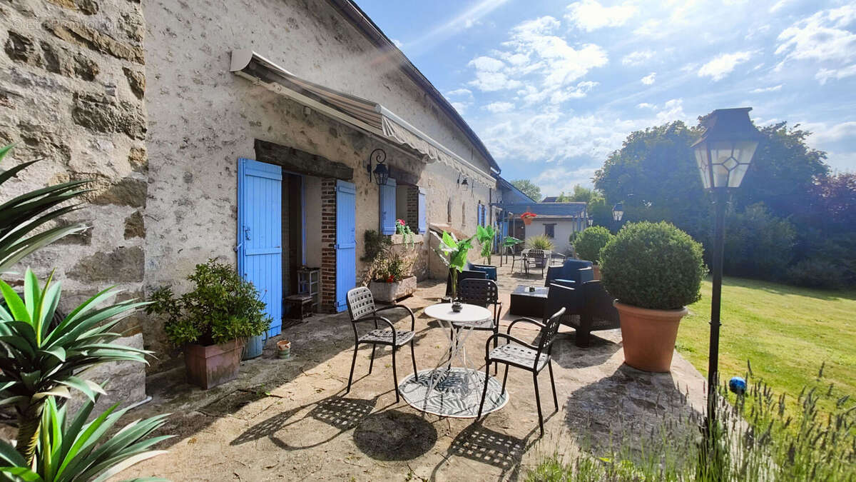 Propriété de charme de 427m² SAVINS - photo 6