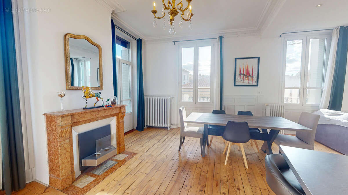 Appartement à LE PUY-EN-VELAY