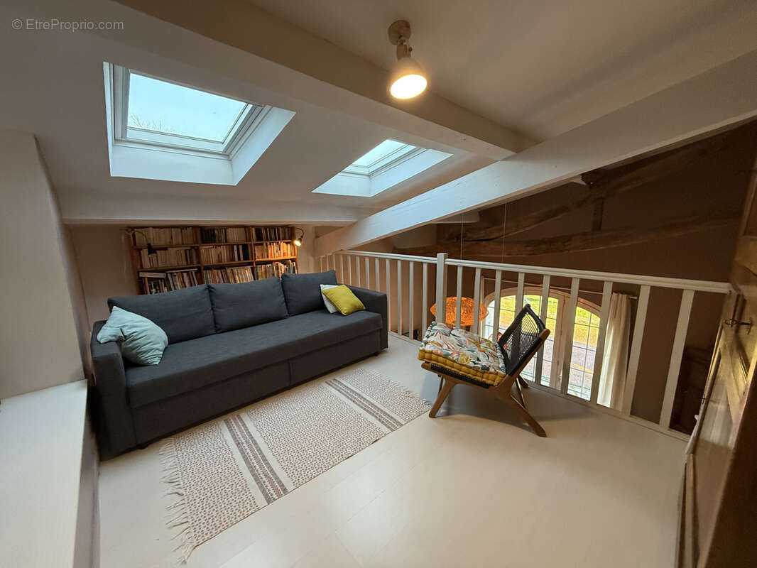 Maison à MORTAGNE-SUR-GIRONDE