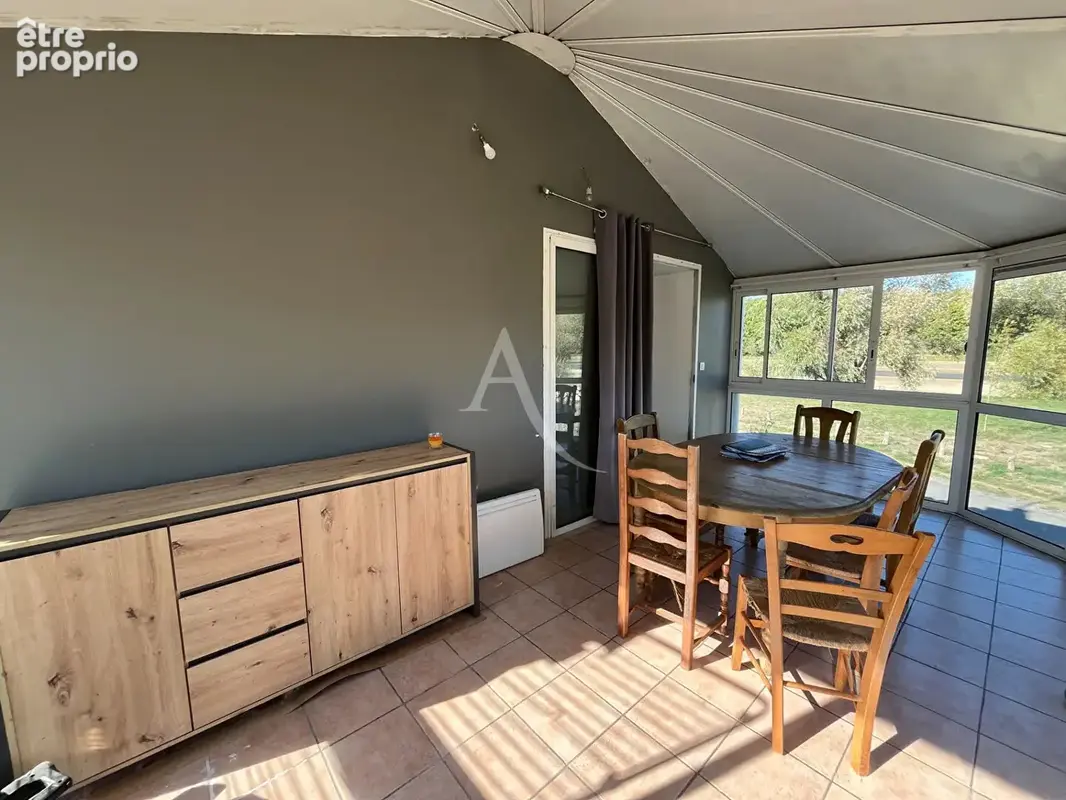 Maison - Saint Julien Des Landes - photo 4