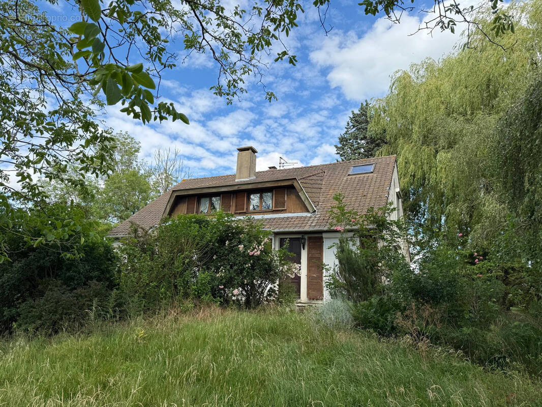 Maison à SAILLY-SUR-LA-LYS