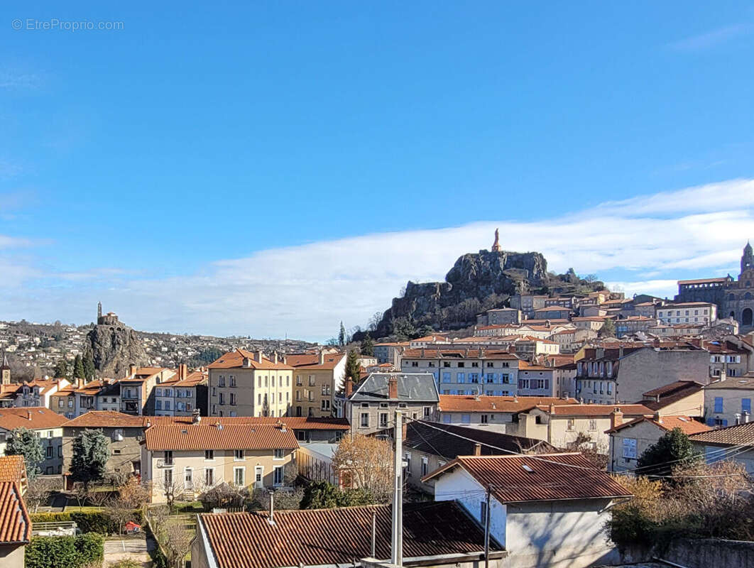 Appartement à LE PUY-EN-VELAY