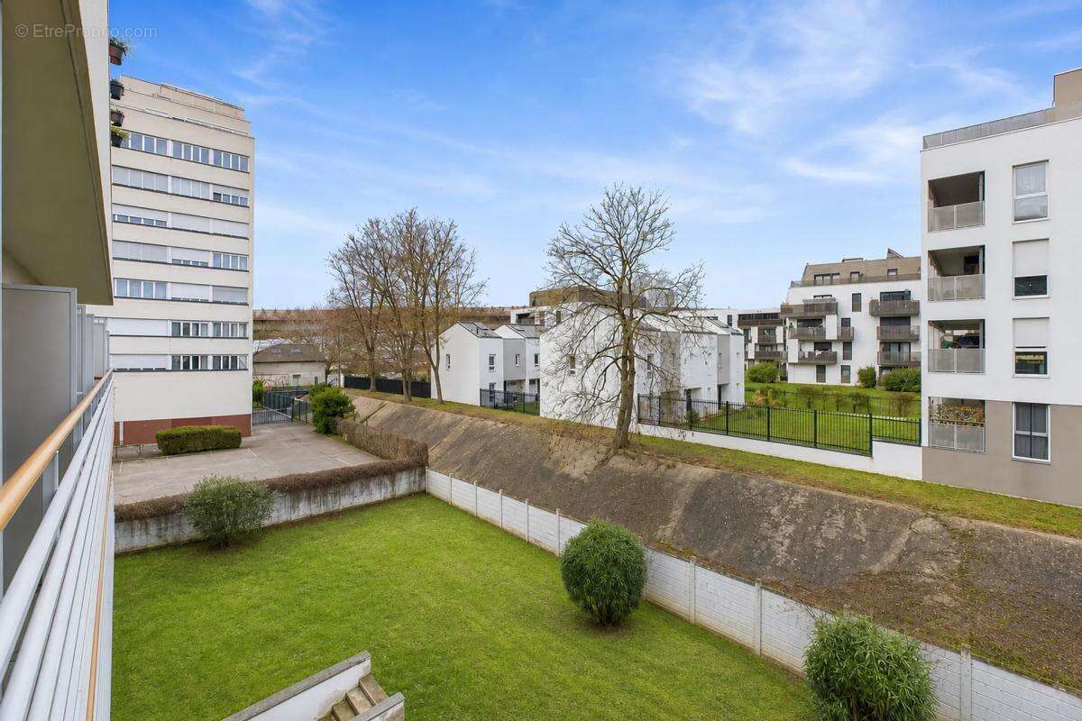 Studio avec balcon et parking – Choisy-le-Roi - photo 17