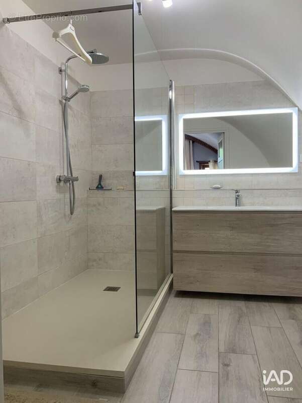Maison 235 m² à Dammartin-En-Serve  - photo 5