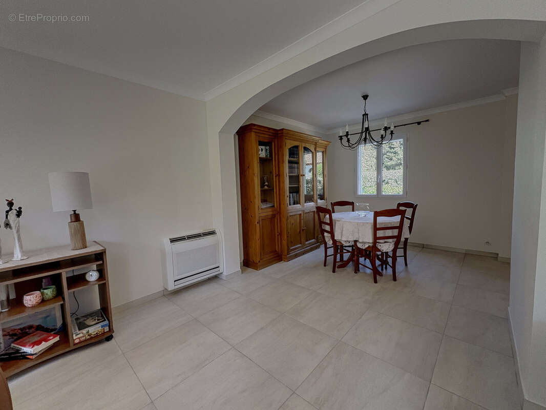 Maison à SIX-FOURS-LES-PLAGES
