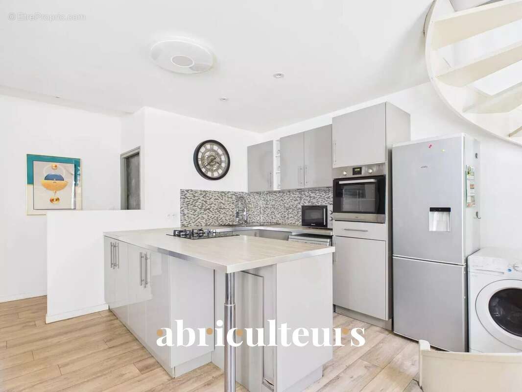 Appartement à CALLIAN