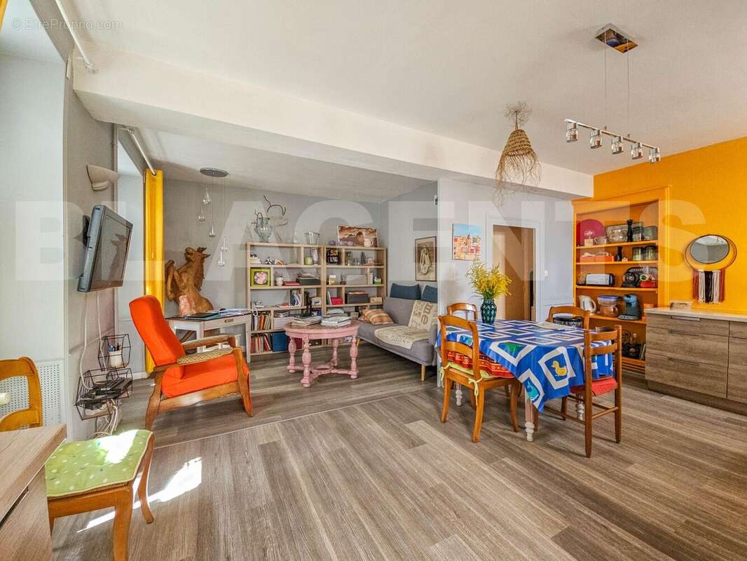 6 - Lionel MARC - BL AGENTS - MERE - Maison à JAULNAY