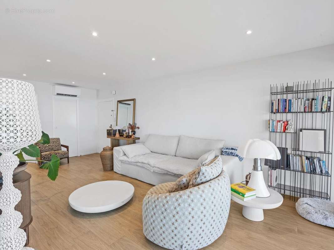 Appartement à CAGNES-SUR-MER