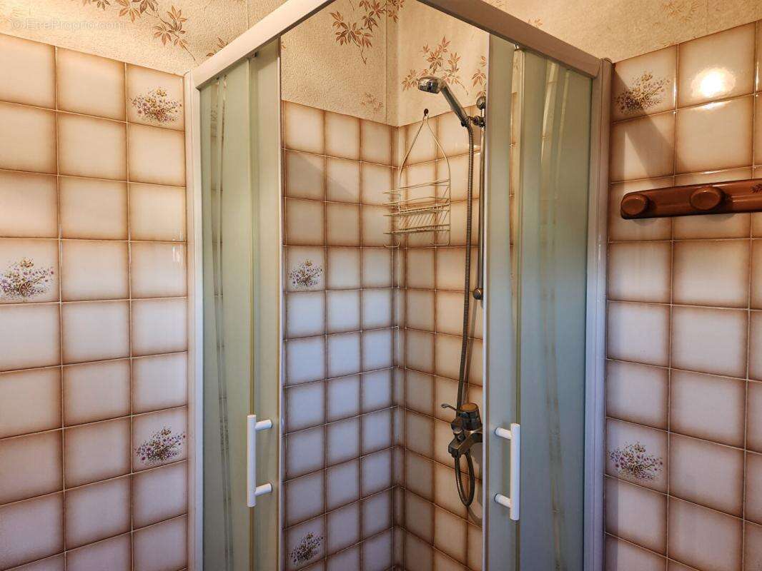 Maison à COURCELLES-SUR-SEINE