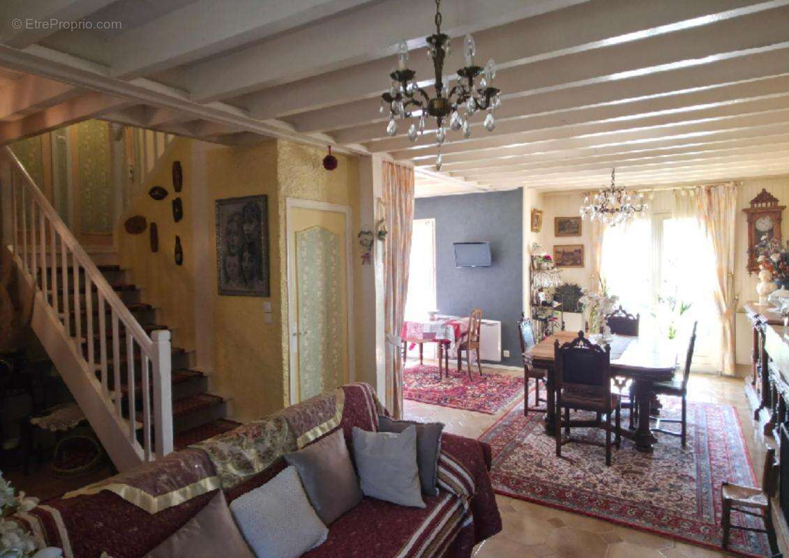 Maison à SPAY