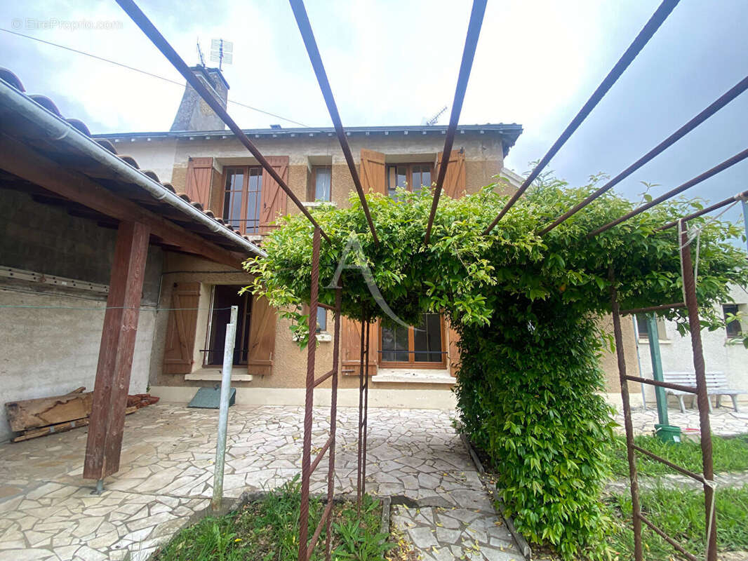 Maison à ROCHEFORT