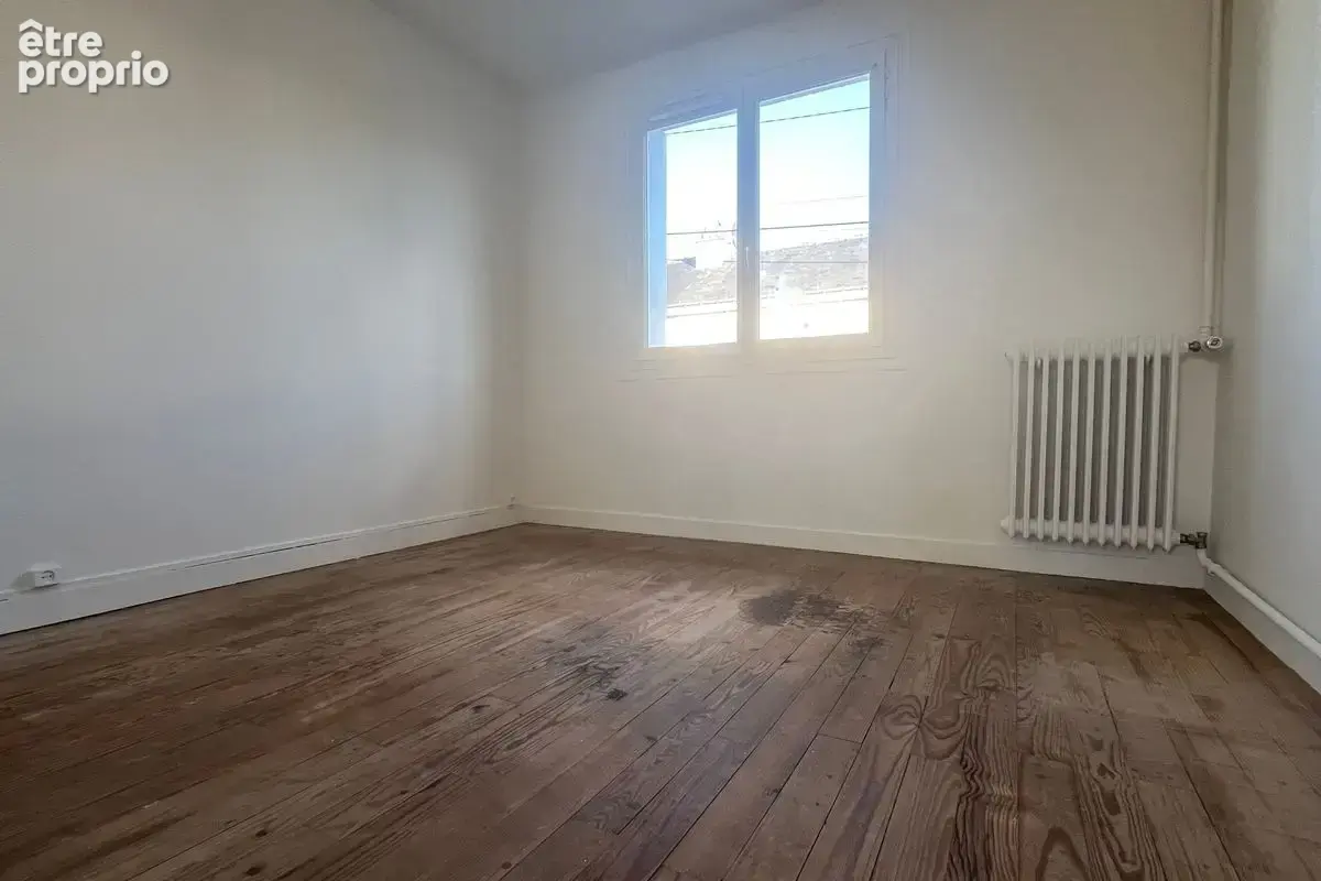 Château Renault - Appartement T4 - photo 6