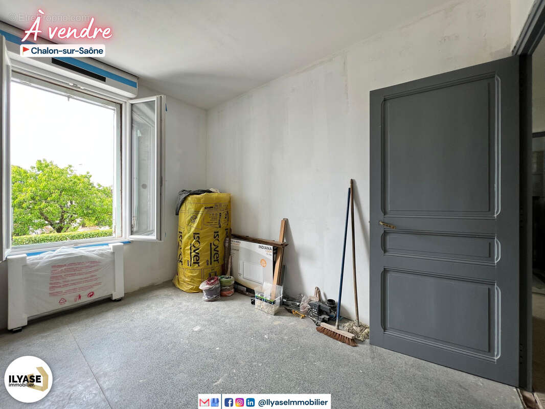 5 pièces 294 m2  801 m2 terrain  ensemble immobilier - photo 11