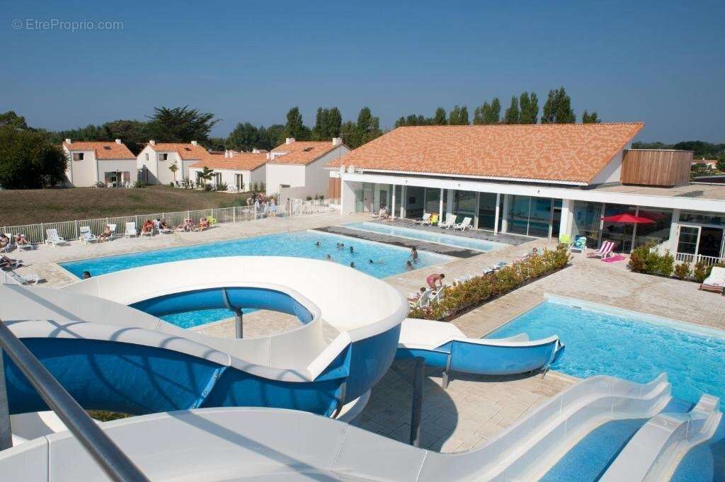 INVESTISSEMENT LOCATIF  Les Sables-d'Olonne  Résidence Tourisme Nemea Les Grands Rochers - 5,69 % de rentabilité - photo 14