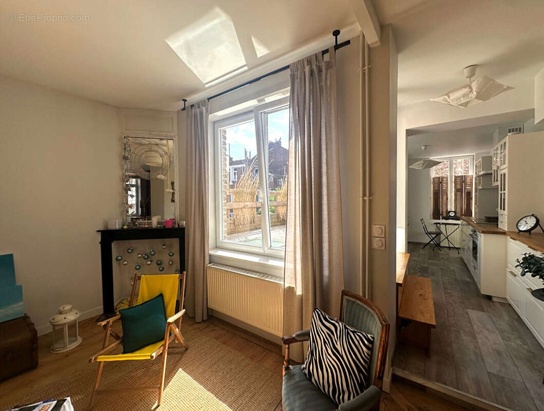 Appartement à LA MADELEINE