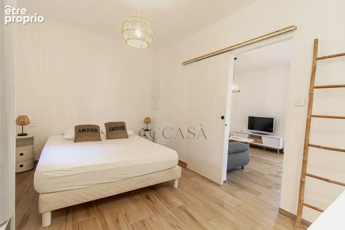 Palombaggia   N12 : Charmante mini-villa de plain-pied entièrement rénovée au sein d’une résidence sécurisée a - photo 8
