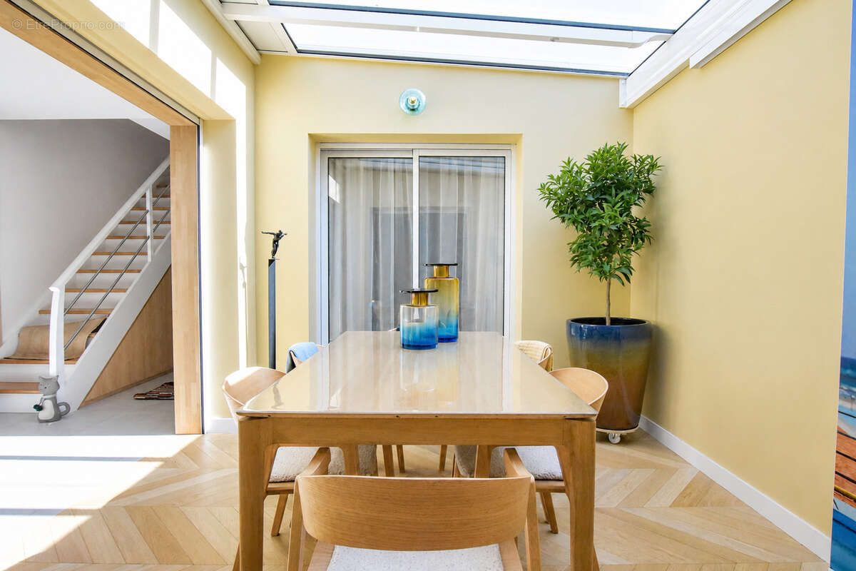 PREFAILLES - 4 chambres - photo 6