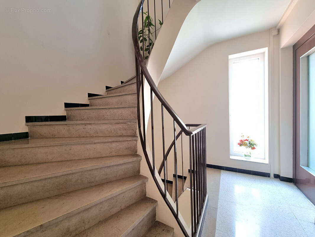 Appartement Fontenay Sous Bois 4 pièce(s) 76 m2 - photo 11