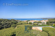 Appartement à SIX-FOURS-LES-PLAGES