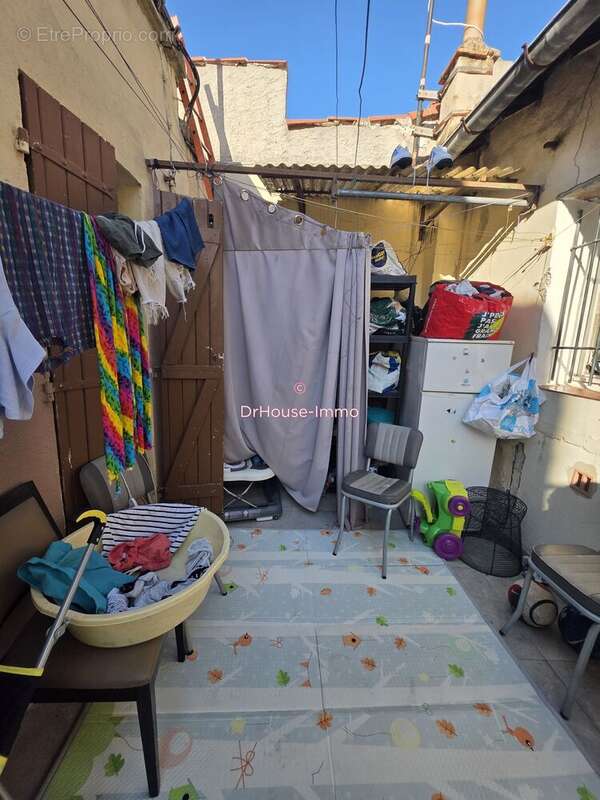 Appartement à MARSEILLE-3E