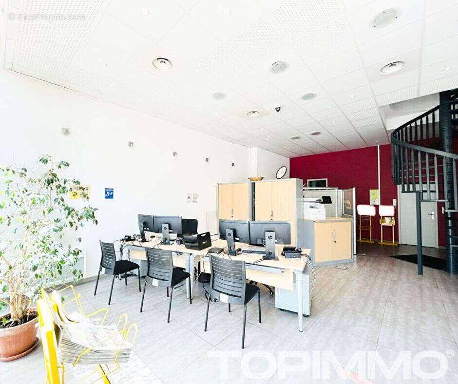 Local commercial - 170 m2 - Saint Dié - photo 4