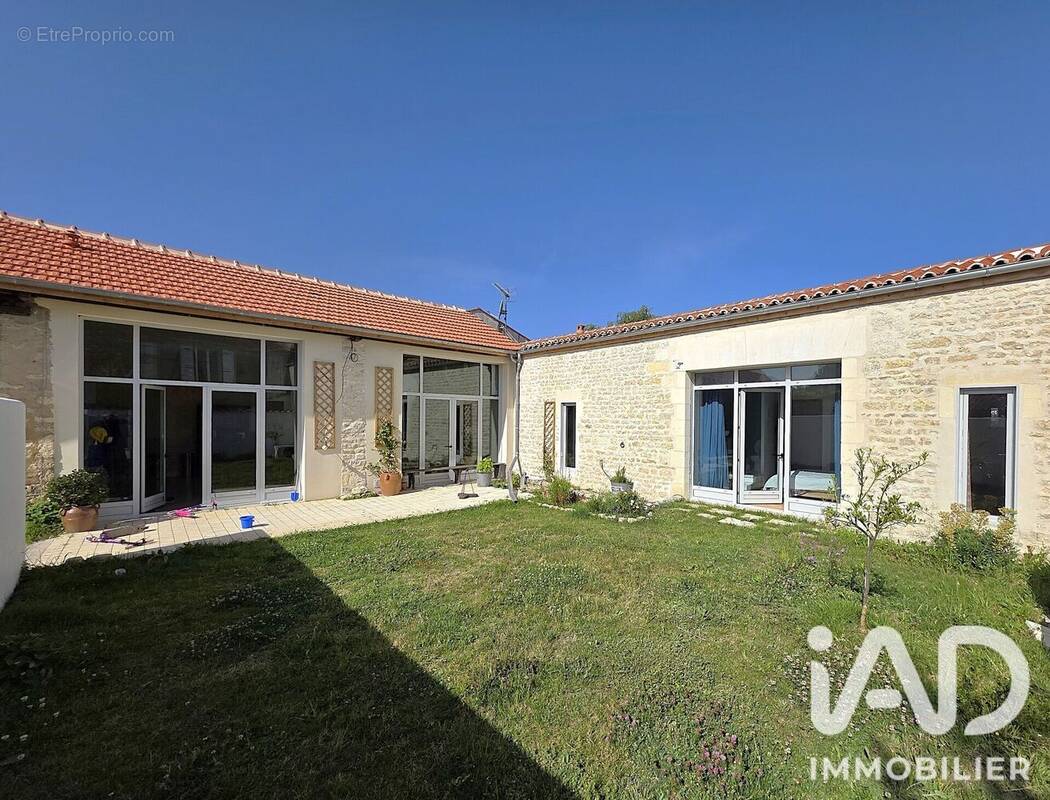 Photo 1 - Maison à SAINT-PIERRE-D'OLERON